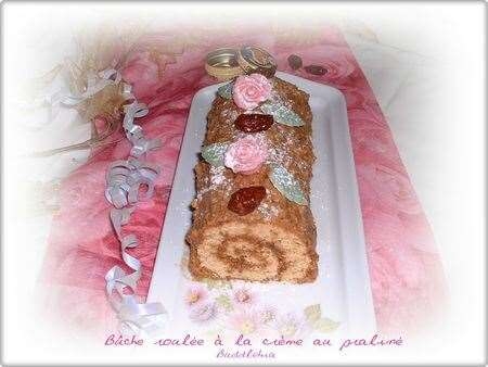 La recette de Saveurs et cuisine : Bûche roulée à la crème de praliné