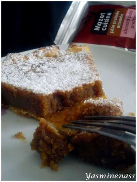 La recette de Yasminenass : Tarte pralinée aux amandes