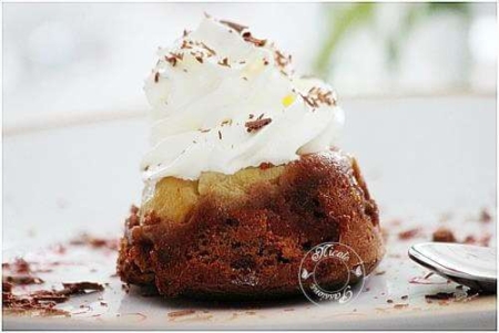 La recette de Nicole : Gâteau chocolat pêches et chantilly au sirop de pêche